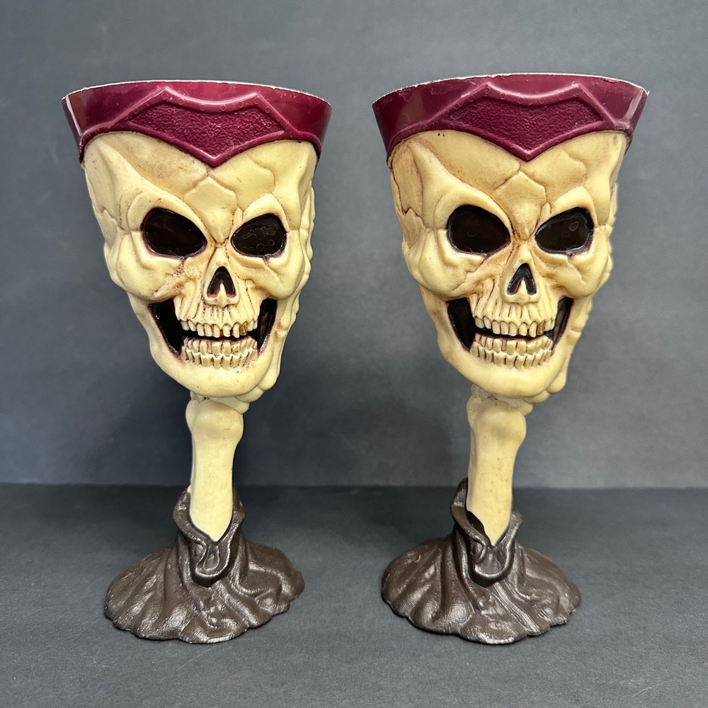 Skull Goblets Set of 2 Halloween Skeleton‎ Wine Glasses Spooky Decor